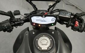 YAMAHA MT-07 2015 RM07J