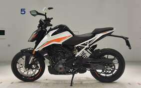 KTM 390 DUKE 2024