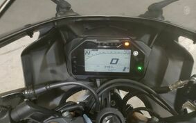 YAMAHA YZF-R15M RG67