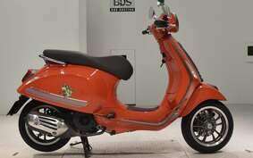 VESPA PRIMAVERA125