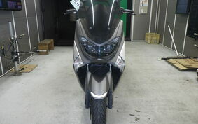 YAMAHA N-MAX SED06J