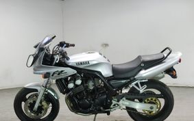 YAMAHA FZ400 1998 4YR