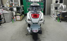 VESPA LX125IE