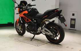 APRILIA SHIVER 750 2013