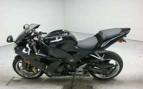 KAWASAKI ZX 10 NINJA R 2004 ZXT00C