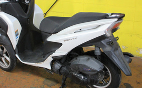 YAMAHA TRICITY 125 SE78