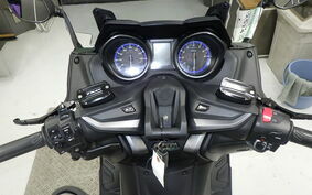 YAMAHA T-MAX 560 T 2020 SJ19J