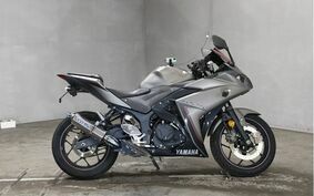 YAMAHA YZF-R25 RG10J