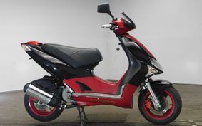 KYMCO SUPER 9 SH10