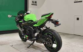 KAWASAKI ZX-25R ZX250E