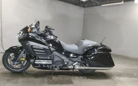 HONDA GL 1800 GOLD WING F6B 2014 SC68