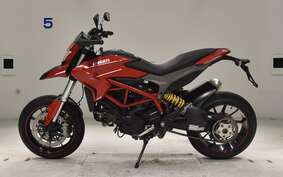 DUCATI HYPERMOTARD 820 2015