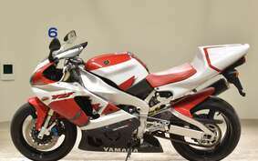 YAMAHA YZF-R1 1999 RN02