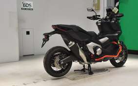 HONDA X-ADV 750 2023 RH10