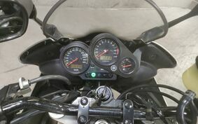 YAMAHA FZ FAZER FEATHER 2002 RN06