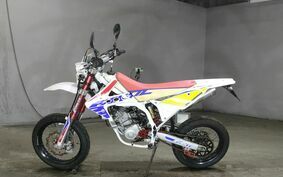 FANTIC キャバレロ 200ER 不明