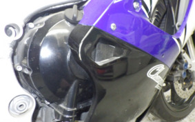 YAMAHA YZF-R1 2001 RN05