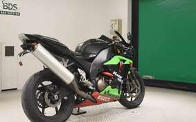 KAWASAKI ZX 10 NINJA R 2004 ZXT00C