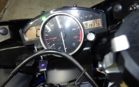 YAMAHA YZF-R6 2021