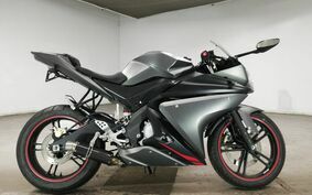 YAMAHA YZF-R125 RE06