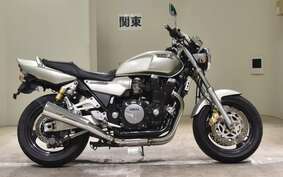 YAMAHA XJR1200 1995 4KG