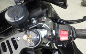 YAMAHA YZF-R1 2023 RN65J