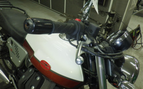 MOTO GUZZI V7 SPECIAL 2013