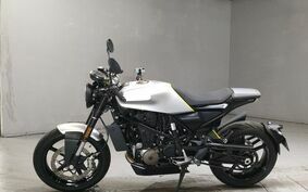 HUSQVARNA  ヴィットピレン701 2019 UPV4