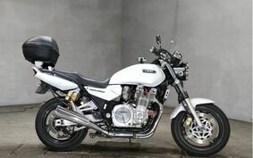 YAMAHA XJR1300 1999 RP01J