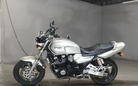 YAMAHA XJR1200 1996 4KG