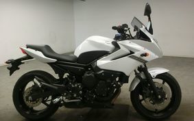 YAMAHA XJ6 2010 RJ19