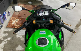 KAWASAKI NINJA ZX 25 R KRT ED ZX250E