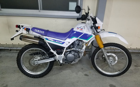 YAMAHA SEROW 225 W 4JG