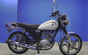 YAMAHA YB125SP PCJL