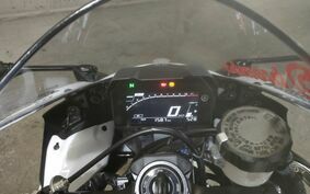 YAMAHA YZF-R7 2023 RM39J