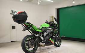 KAWASAKI ZX-25R ZX250E