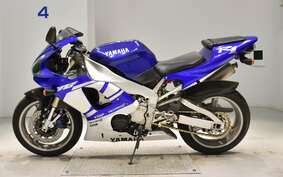 YAMAHA YZF-R1 1999 RN01