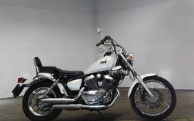 YAMAHA VIRAGO 250 3DM