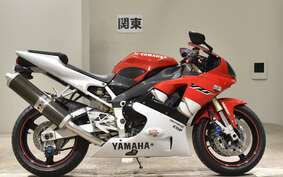 YAMAHA YZF-R1 2000 RN01