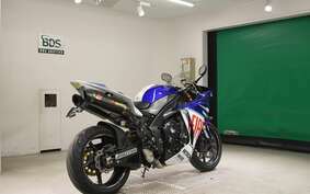 YAMAHA YZF-R1 2011