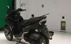 YAMAHA TRICITY 125 SE82J