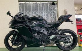 KAWASAKI NINJA ZX 25 ZX250E