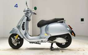 VESPA GTS300 SUPER 2023