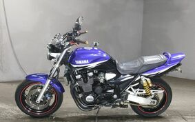 YAMAHA XJR1300 2002 RP03J