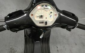 VESPA LX125IE M68100