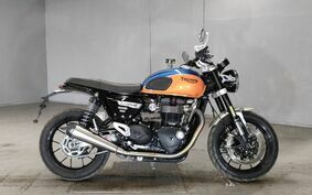 TRIUMPH SPEED TWIN 2022 不明