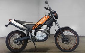 YAMAHA TRICKER DG10J