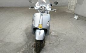 VESPA GTS300 Supertech 2021 不明