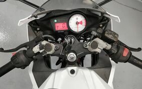 YAMAHA YZF-R125 RE06