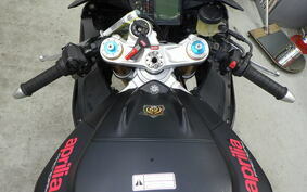 APRILIA RSV4 FACTORY 2015